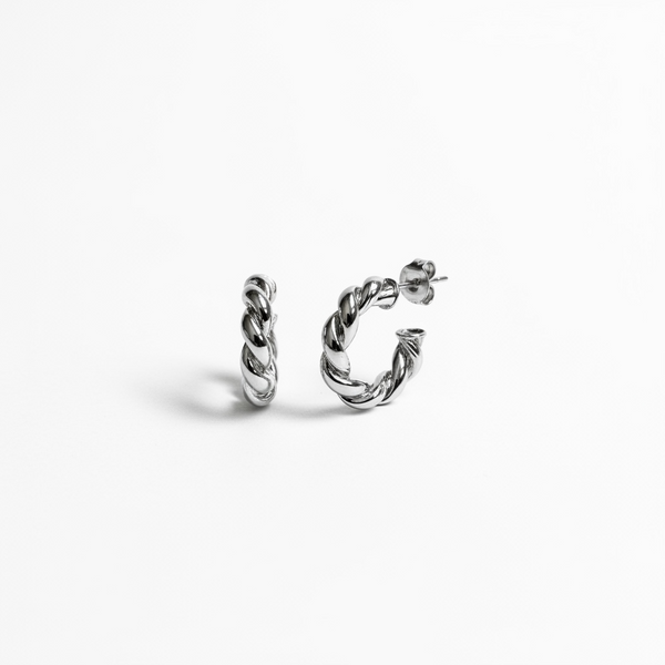Pendientes Cuerda • Bañados en rodio
