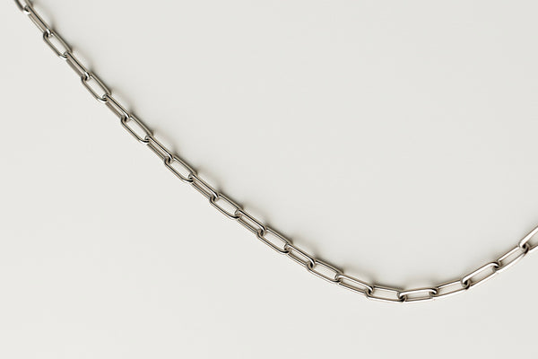 Cadena Esencia • Bañada en rodio