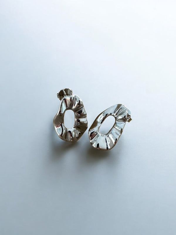 Pendientes Nora - Bañados en rodio