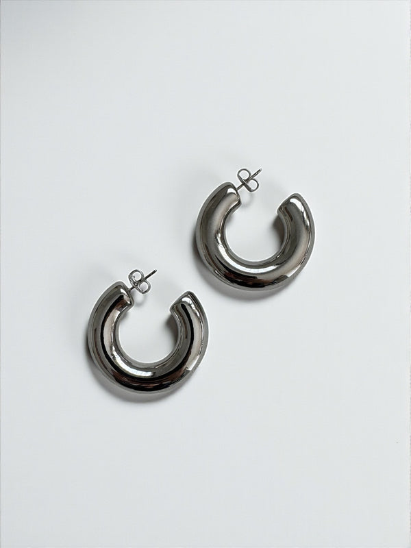 Pendientes Cher · Bañados en rodio